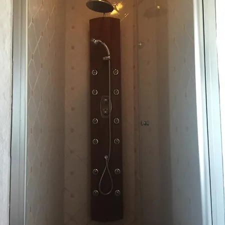 Adoracion - Adults Only منزل ريفي *